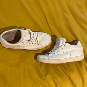 Italian white leather crown shoes